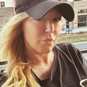 Kimberly Dawn Davis Instagram - #happyhumpday spent mine at a great #rooftopbar in #charlottenc they have these #moscowmules & $1 #osyters from 2-7 on weekdays! 
#resturantreviews #charlotte #rooftop #seafood #charlotteseafood #happyhour #amberoneal #charlottehotspots