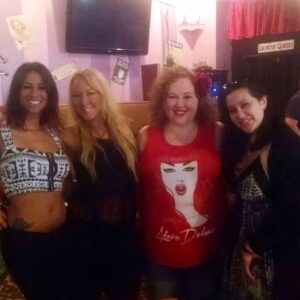 Kimberly Dawn Davis Instagram - Sistaz!!!!! What I would give to rewind the ⏰ 
@ac.rizzy @amberoneal1 @screamqueendaff 

#memories #ripdaffney 
#rememberingdaffney