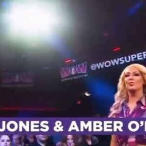 Kimberly Dawn Davis Instagram - It’s #tagteamtuesday 🙌
Anybody notice anything missing from the newest episodes of @wowsuperheroes 😁
Also shoutout my #charlotte people! 
📺
Wanna catch up on the #gritsnglam era with myself and @jessiebelle85 @wow_jessiejones of #wowsuperheroes ? 
🎤
And the badass #ringannouncer is my girl @shaulguerrero ❤️
You can watch on @thecw app and @plutotv 
Just download and search for @wowsuperheroes 
.
#amberoneal #jessiebelle #jessiejones #womenswrestling #womenofwrestling #countrygirl #countrygirl #countrymusic #prowrestling #prowrestler #highspots