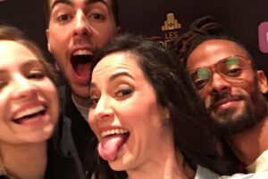 Kimberly Laferriere Instagram - Fugueuse ou « Runaway » est maintenant disponible sur Netflix ! Fugueuse is now available on Netflix worldwide! I’m always so proud of the work I do in Qc and I’m really excited to be able to share this not only entertaining, but also thought provoking and impactful TV Series with my English speaking friends! Finally bridging the gap between my worlds. ❤️