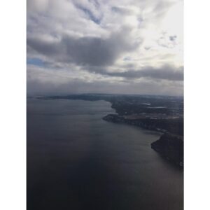 Kimberly Laferriere Instagram - Oh hi Newfoundland You are beautiful Première fois à Terre-Neuve j’🖤 #stjohns #rex #labrador #tournage #shooting #hudsonandrex