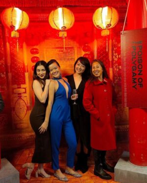 Kimie Tsukakoshi Instagram - Happy snaps* from the past few Poisonous months @sydneytheatreco and @laboitetheatre ❤️ Miss you all already 

Thank you to everyone who has been a part of this wild ride! A special thank you to @corkycats and @anchulifeliciaking, it’s been such a joy to play in this world.

*I’m terrible at remembering to take photos, so I’ve mostly stolen these. TY @domopipi @shanreetan @mrbenjaminlaw @ninamarjanac 😅