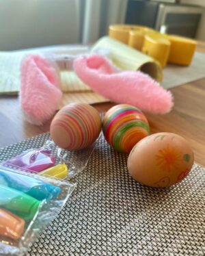 Kimrie Lewis Instagram - Easter itis 😮‍💨