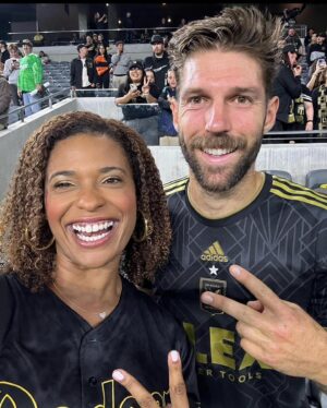 Kimrie Lewis Instagram - Well, we didn’t get the 🏆 this year. But I know we’ll come back hard next year. Cause… we are LAFC. Thanks for everything @giorgiochiellini #blackandgold #lafc