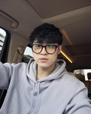 Kimson Tan Instagram - Collection of moments.
