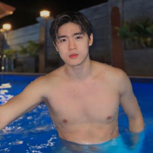 Kimson Tan Instagram - 🫰🏻