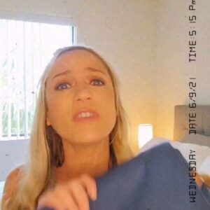 Kirby Bliss Blanton Instagram - I just got new sweats and king size sheets!
If you know me you know that my bed and my comfy clothes are of utmost importance. That's why I teamed up with @cozyearth to offer all my fave people 40% off too! Just use code: CE-KIRBYBLISS 
I don't back brands I don't actually adore and believe in.. and with this one I'm obsessed!