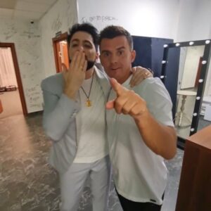 Kirill Turichenko Instagram - Это видео на память о вас, о нас! 🙌❤️ 

Мы не говорим прощай, мы говорим - до новых встреч🙏

9 марта 2024 мы с @yusif_eyvazov_official приглашаем всех на наш совместный концерт в Баку,  а дальше- Москва! 

Увидимся😇