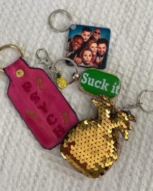 Kirsten Nelson Instagram - One. Week. Later…💚🍍💚
Thank you PsychOs. Truly. To say that you surpassed our expectations for the first ever #PsychCon is an understatement. We heard it couldn’t be done. It shouldn’t be done. Why bother with something that’s so long in the tooth, that doesn’t pull in new fans, that has a ‘blue sky’ message that isn’t edgy??

Thank you for proving “them” wrong. New fans discover our little show yearly! Comedy and levity is always a salve for weary hearts! And ‘blue skies’ has proven time and again that being nice can be a super power!!

I still am feeling immensely grateful and thankful and awed by your stories, your questions, your tales of love and loss, and your powerful messages of friendship and hope. I am humbled that you’ve accepted this cast into your lives. I will wear the beads, use the keychains, joyously laugh with the hand-written messages and hand-drawn art!! And I will vow to stand strong and remind myself to take up space. ❤️

This dedicated Con is not the last - and we’ll bring the pineapple dazzle and stretch the next time! Thank you, #PsychOs!!! You are the BEST!!! Now where do I sign up for #Psych4… 
💚🍍💚