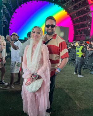 Kirsten Zien Instagram - KNGMKR x Coachella

One for the books 📚
