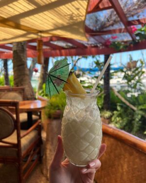 Kirsten Zien Instagram - This tiki bar just became my whole personality