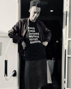 Kit Young Instagram - Thank you for making us #1 around the world! So as a reward have some BTS from Season 2 (Part I)