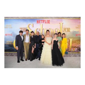 Kit Young Instagram - About last night… @theschoolforgoodandevilmovie is now out on @netflix go check it out! 

Huge thank you to everyone who came out to support with special love to my @shadowandbone family! 

Stylist: @olgatimofejeva 
Suit: @richardjamesofficial 
Shoes: @berluti
Grooming: @simonegrooming
