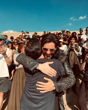 Kit Young Instagram - Thank you for making us #1 around the world! So as a reward have some BTS from Season 2 (Part I)