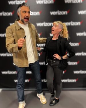Kitty Crystal Instagram - Corporate Kitty, Marketing Director and officially the funniest person in the office, reporting for duty! 
Shoutout to @jaimecamil for being a trooper and putting up with us all afternoon.