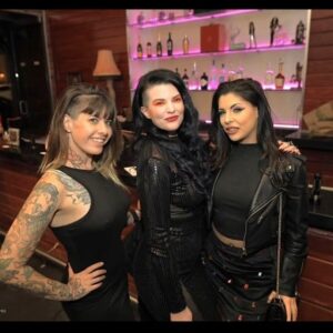 Kitty Crystal Instagram - Shoutout to my high school (yes high school) sister @vonsutra for an incredible gallery opening at @galleryatstudio3. So happy I could make it with my favorite Worst Cook fam @aadip! 

Life is so unpredictable and beautiful! 

📸 by @surgeonstudios