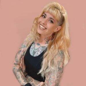 Kitty Crystal Instagram - New work headshots! As close as I get to professional 😋 Never hide your true personality to fit in. Stand out and those who get you will gravitate to you 🖤