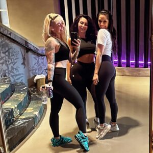 Kitty Crystal Instagram - I can’t handle how hot the coaches at the gym are! Come see @jackiee_k at DTLA and WeHo for mobility and Pilates, @cortneyradtke at WeHo for Yoga and me WeHo for Cycle all at @johnreedfitness_us. 
Check the app for class availability!
