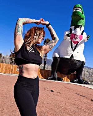 Kitty Crystal Instagram - Happy Valentine’s Day from my date @cabazondinosaurs