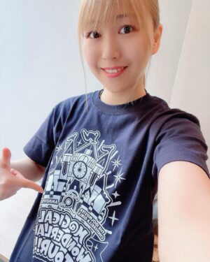 Kiyono Yasuno Instagram - 👕
シンデレラガールズ10周年
ツアー、千葉公演までをTシャツカウントダウンしてみました。

初陣の３rdは、沢山着て着尽くしちゃったの🥺

おまけの
リスアニ！LIVE2021。
熱かったなぁ🔥

今日からの２日間も、皆との想い出に刻み込まれるステージになりますように。