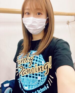 Kiyono Yasuno Instagram - 👕
シンデレラガールズ10周年
ツアー、千葉公演までをTシャツカウントダウンしてみました。

初陣の３rdは、沢山着て着尽くしちゃったの🥺

おまけの
リスアニ！LIVE2021。
熱かったなぁ🔥

今日からの２日間も、皆との想い出に刻み込まれるステージになりますように。