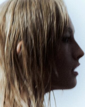 Klara Kristin Instagram - more… NUMÉRO NETHERLANDS

photo/ LANA OHRIMENKO 
Styling/ SØREN KOLBORG 
Make up/ MARIE THOMSEN BABY 
Hair/ JESPER HALLIN
Photo ass. / KEVIN SHERCHAN 
Styling ass. / PHILIP SANDAU
My agency / ELITE CPH - ASHLEY GARROD

🤍