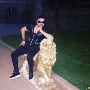 Kobra Murat Instagram - Fenayız başa belayız hocaaamm kopanzeee yıkılanzeee eğlenceee tavanzeeee kobra murat roman show heryerde hocaaamm