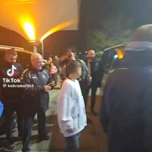 Kobra Murat Instagram - Fenayız başa belayız kaliteee markaaaa rangaaaa rangaaaa kopanzeee yıkılanzeee eğlenceee tavanzeeee kobra murat roman show heryerde hocaaamm