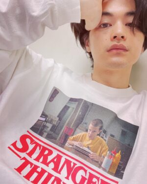 Koji Seto Instagram - 舞台『世界は笑う』
本日は12時から公演です。
あと2回...
ここまで来たか。という感じです。
そして、今朝発表されましたが、ドラマ『霊媒探偵・城塚翡翠』に香月史郎という役で出演します。
いろいろな役を演じられて嬉しい。
放送をお楽しみに！