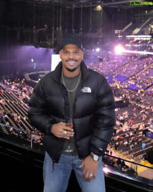 Kola Bokinni Instagram - @madonna was pure class! 10/10 📈 

Thanks @googlepixel for the invite 🥰

Clobber 👕👖⏱️
@apc_paris 
@thenorthface 
@omega