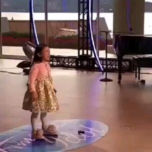 Koorosh Tahami Instagram - دلم نیومد این بچه ها رو نبینین.
واقعا حیرت انگیزن. استعداد بچه ها رو
باید شناخت و پرورش داد. هر دو#فیلم 
رو ببینین و لذتش رو ببرین.
#کورش_تهامی 
#کوروش_تهامی 
@talented_musicians 
@talent
