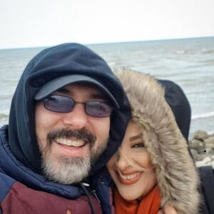 Koorosh Tahami Instagram - بخند... خنده هایت
خستگیهای تن و جان را 
از من دور میکند... بخند...
برای امروز😍❤
#کورش_تهامی 
#کوروش_تهامی
