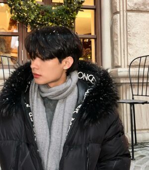 Koraphat Lamnoi Instagram - ☃️❄️

#TutorKrp