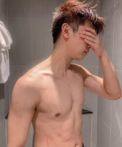 Korn Khunatipapisiri Most Liked Photos and Posts
