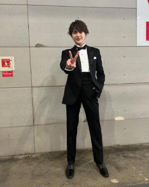 Kosuke Asuma Instagram - 🇨🇳中国長沙ハイキュー‼︎ only2.0にゲストで登壇しました‼︎

長沙のイベントで日本人アーティストが来るのは初めてとのことで凄く光栄でした。長沙はエンターテイメントの街で有名なんだ！上海から飛行機乗り換えで凄い大変だけど笑

そして中国に行くのはミュージカル陰陽師以来で、今回は遊馬1人で行けて本当に嬉しかった。次は6月に初の上海ファンイベント🫶こちらも凄い楽しみだ〜(*ﾟ▽ﾟ*)

日本でもイベントや新しい企画を考えてるので楽しみにしててね！！！！！いつもコメントありがとう📝