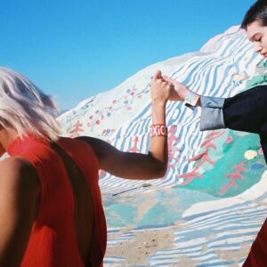 Kota Eberhardt Instagram - Behold, I give you power to tread on serpents, and nothing shall by any means hurt you  luke 10:19 🐉 
@wonderlandmag @franeymiller @sambatesstyle @alllly_cat_ #wonderlandmagazine #foreverDodgingShade #picturemerollin #salvationmountain