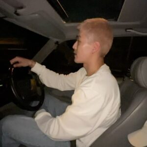 Krating Khunnarong Pratesrat Instagram - 