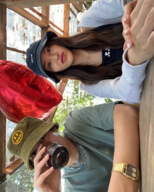Krating Khunnarong Pratesrat Instagram - 