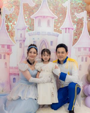 Krirkphol Masayavanich Instagram - 3.3 years old ka #PrincessNatashas3rdBirthday @babynatashacm