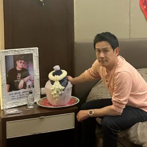 Krirkphol Masayavanich Instagram - Visiting my little brother home 🏡 มาเยี่ยมน้องชาย @beer.soranut ก่อนพาไปลอยอังคาร #RIP #untilwemeetagain I miss you 😢
