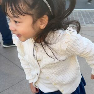 Krirkphol Masayavanich Instagram - พาลูกสาวเที่ยวหนูสนุกทุกวันเลย @babynatashacm