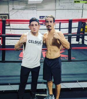 Kris Moutinho Instagram - Rounds with my dude @nelsonchinoperez  thank you for humbling me brother #upperkutsboxingclub #boxing #regimenttrainingcenter #mma #ufc #soulless #silverbackvibes #topgamemanagement