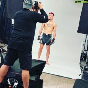 Kris Moutinho Instagram - Disappointing weekend for me once again like I've been saying no excuses  I had a great camp and was moving and feeling the best I have ever felt I just didn't perform and that is my biggest fear not performing to my capabilities but at the end of of the day we both made it back to our families healthy and safe thank you to everyone in my team that helped me prepare @regiment_training_center @blaizehayes @upperkuts_boxing_club @barbell_88 @lauzonmma  and thank you again to the @ufc for the opportunity 
.
.
.
#soulless #downbutnotout  #regimenttrainingcenter #lauzonmma #upperkutsboxingclub #topgamemanagement