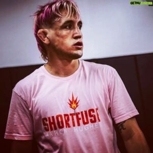 Kris Moutinho Instagram - Looking at the future and it's bright ☀️
.
.
.
#soulless #silverbackvibes #strikking #streetstyle #mma #wrestling #grappling #ufc #regimenttrainingcenter #RAC #lauzonmma #topgamemanagement #godisgood #grateful
