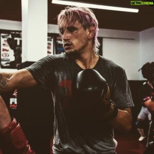 Kris Moutinho Instagram - Been loving what I do for a while
.
.
.
#soulless #silverbackvibes #strikking #streetstyle #🦍 #ufc #mma #regimenttrainingcenter #RAC #lauzonmma #topgamemanagement #godisgood #grateful