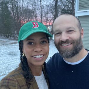 Kristen Ariza Instagram - LA—>BOS—>NY—>BOS—>LA #2023 off to a banner start
.
.
.
☔️ 💚 🍎 ❄️ 🧢