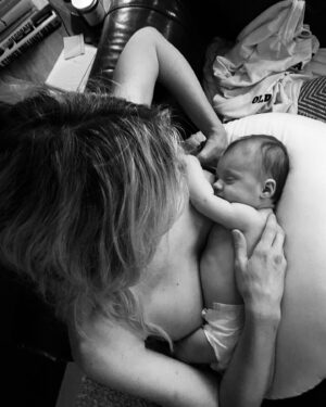 Kristen Hager Instagram - ✨ 2 0 2 2 

Renovated a house, birthed a baby, became a mother… laughed harder than I’ve ever laughed, cried harder than I’ve ever cried, and loved more than I’ve ever loved. My heart is full, and I’m grateful for every second of it.