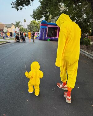 Kristen Hager Instagram - 🐥🐥🐥🎃
