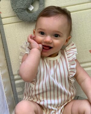 Kristen Hager Instagram - Still can’t believe I got this lucky.

Thank you, my girl, for making me a Momma. 

💗