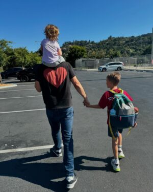 Kristen Hager Instagram - To quote Jasper Jones, we Fucking Love you @mattjonesisdead 

Happy Father’s Day to the Dads ♥️